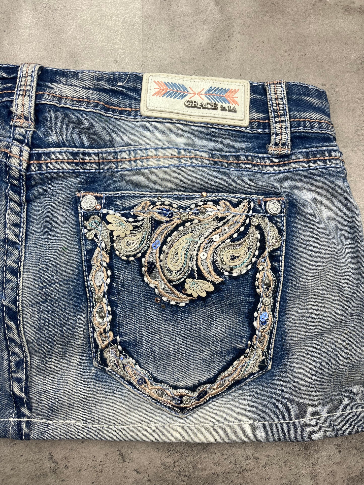 Mini Grace in LA vintage Y2k Jeans Rock