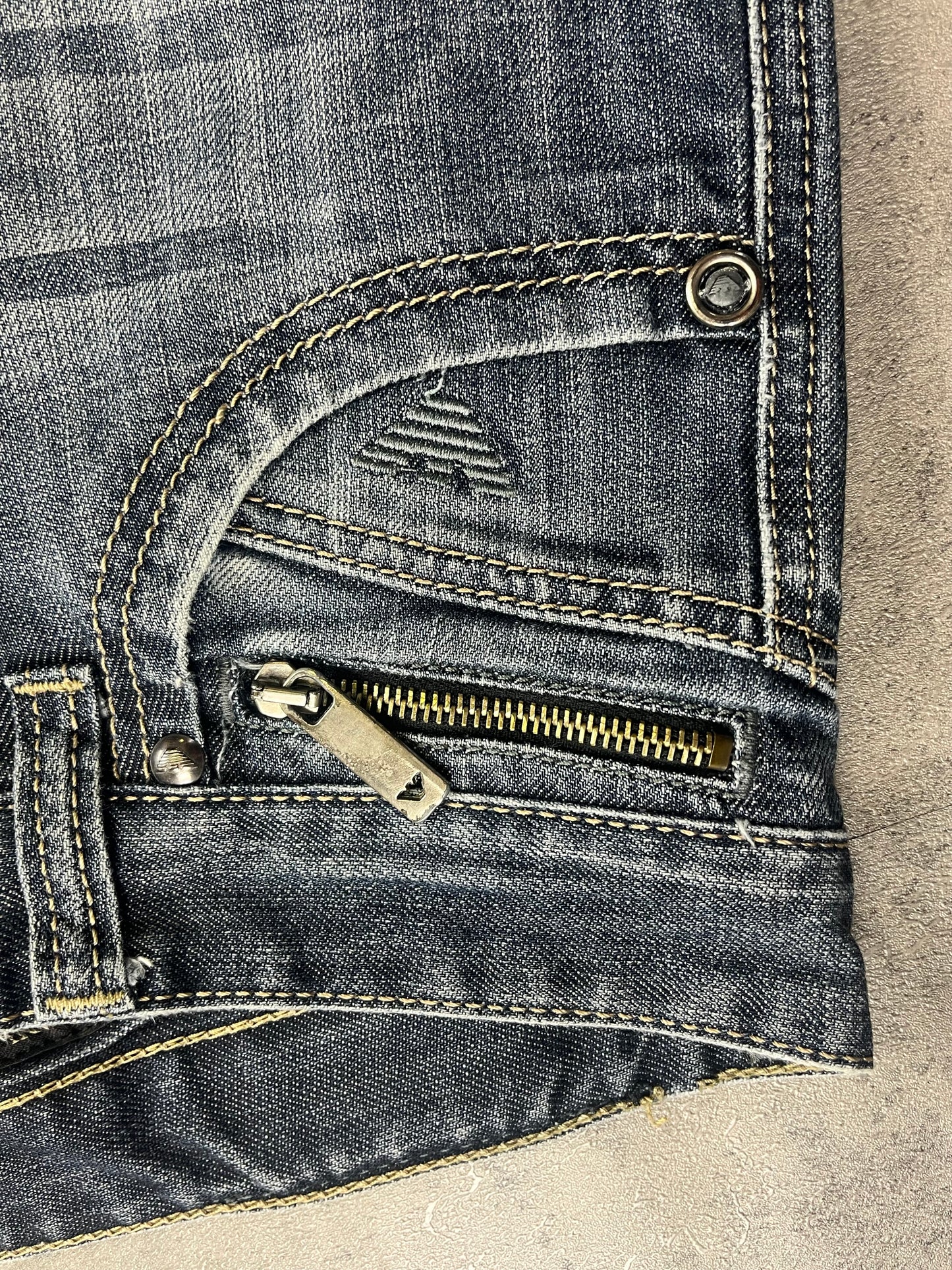 Vintage Y2k Armani Straight Jeans W31