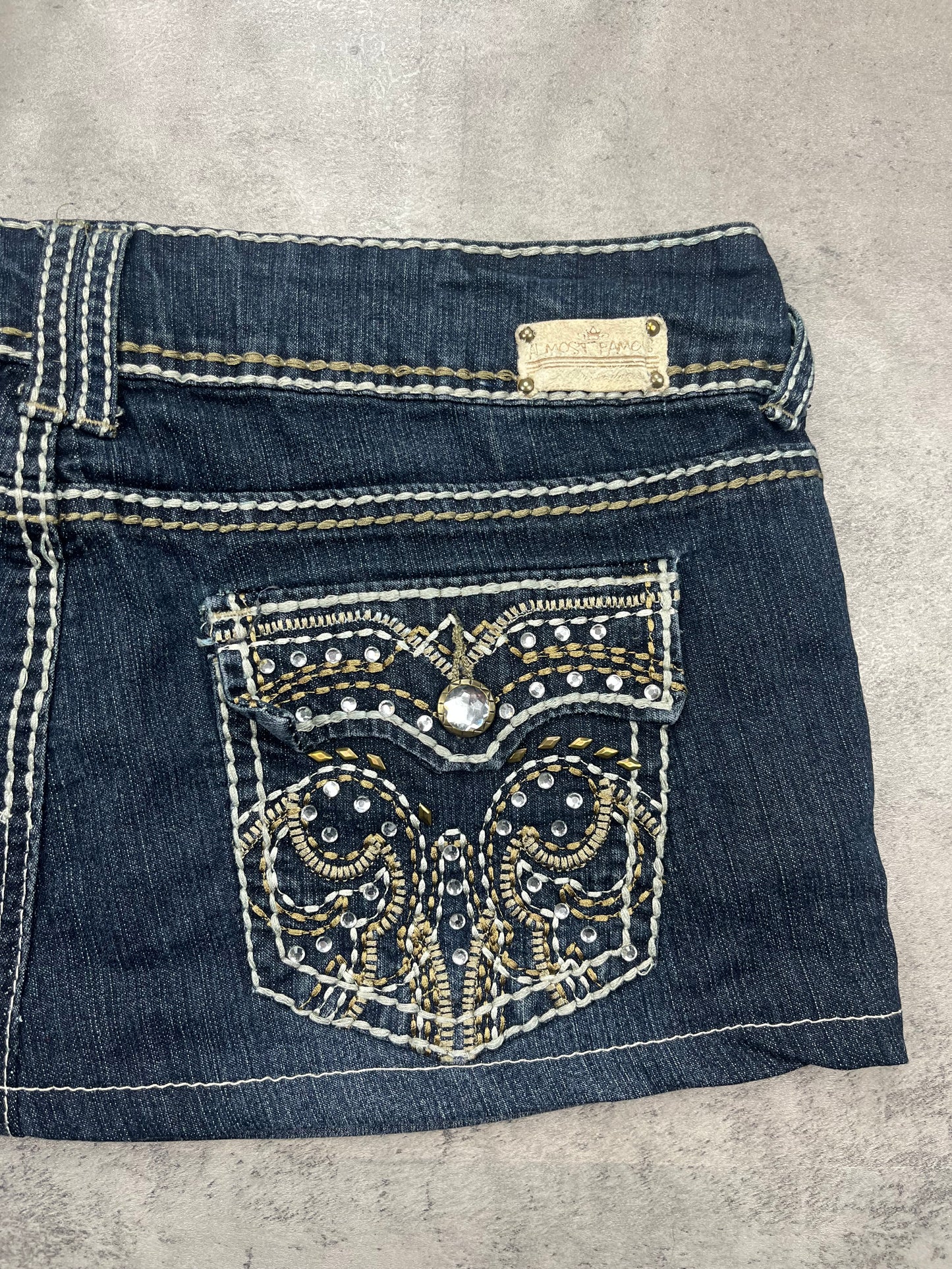 Vintage Almost Famous Mini Rock