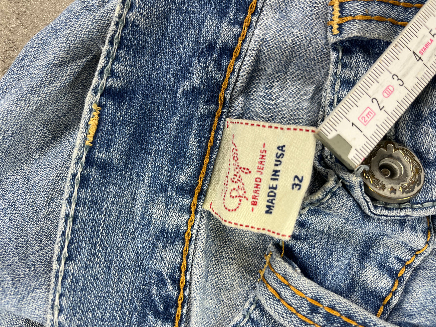 Vintage Y2k True Religion Jeans W32