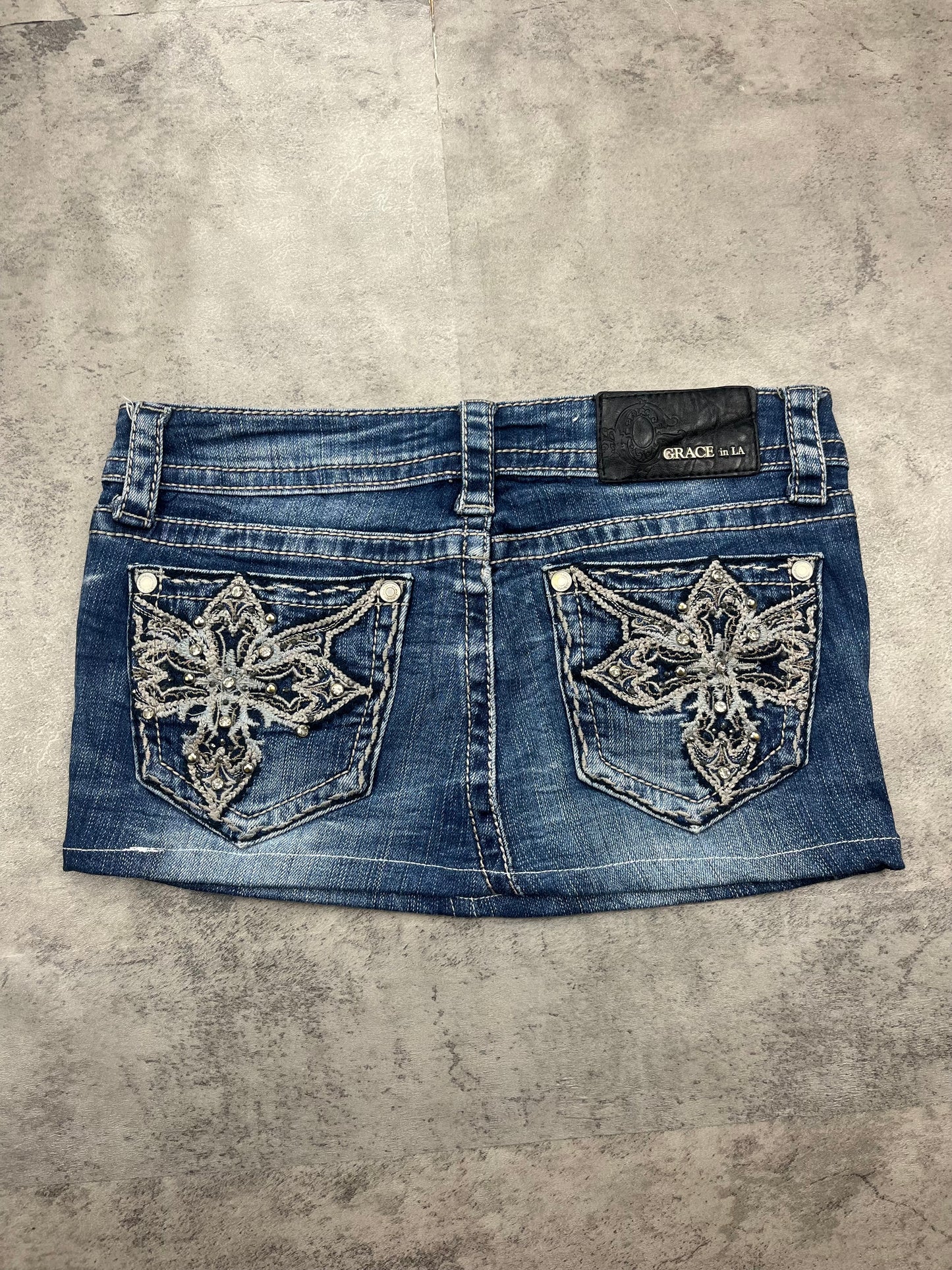 Mini Grace in LA vintage Y2k Jeans Rock