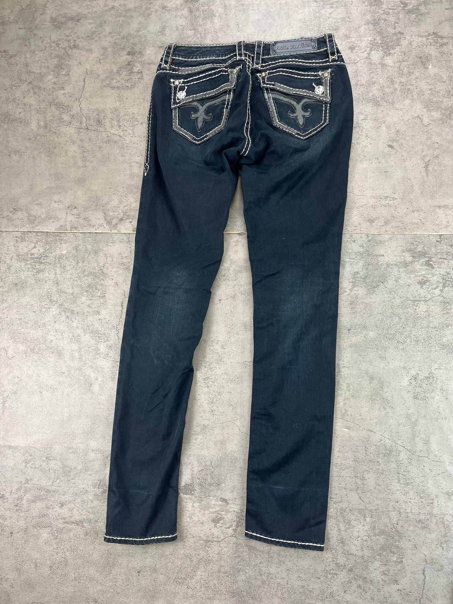 Vintage Y2k Rock Revival Skinny W29