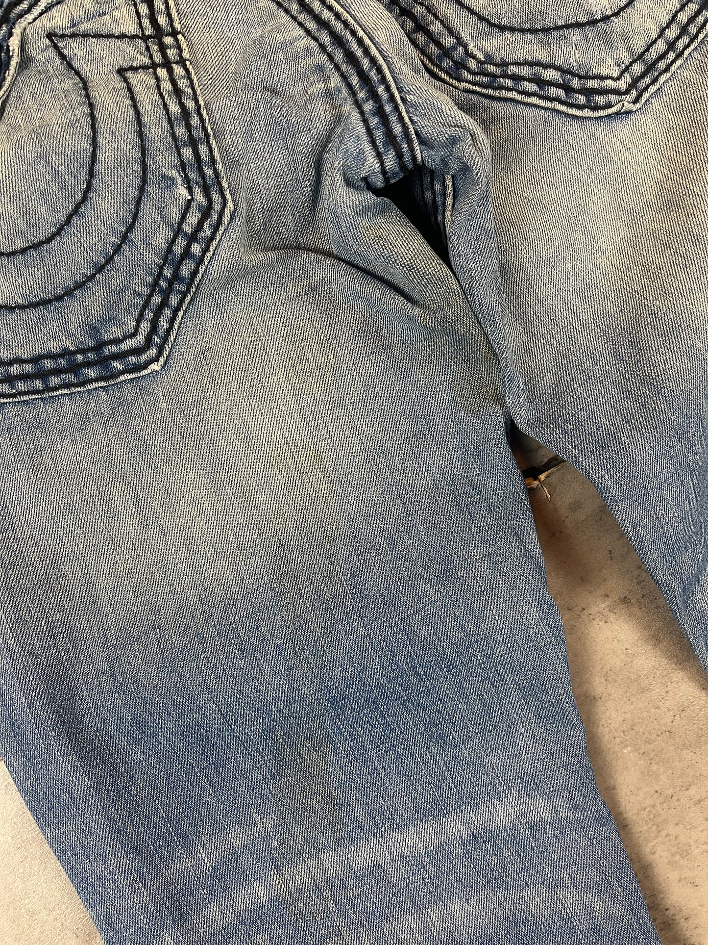 True Religion Flared Jeans W29