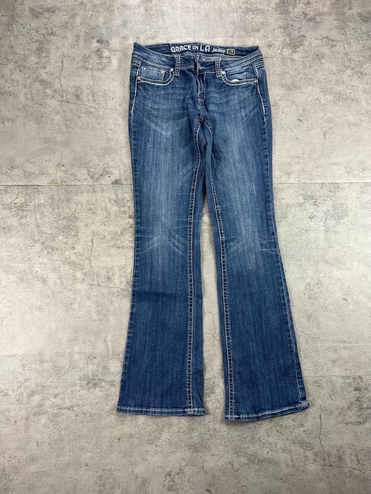 Grace in La bootcut Jeans W28