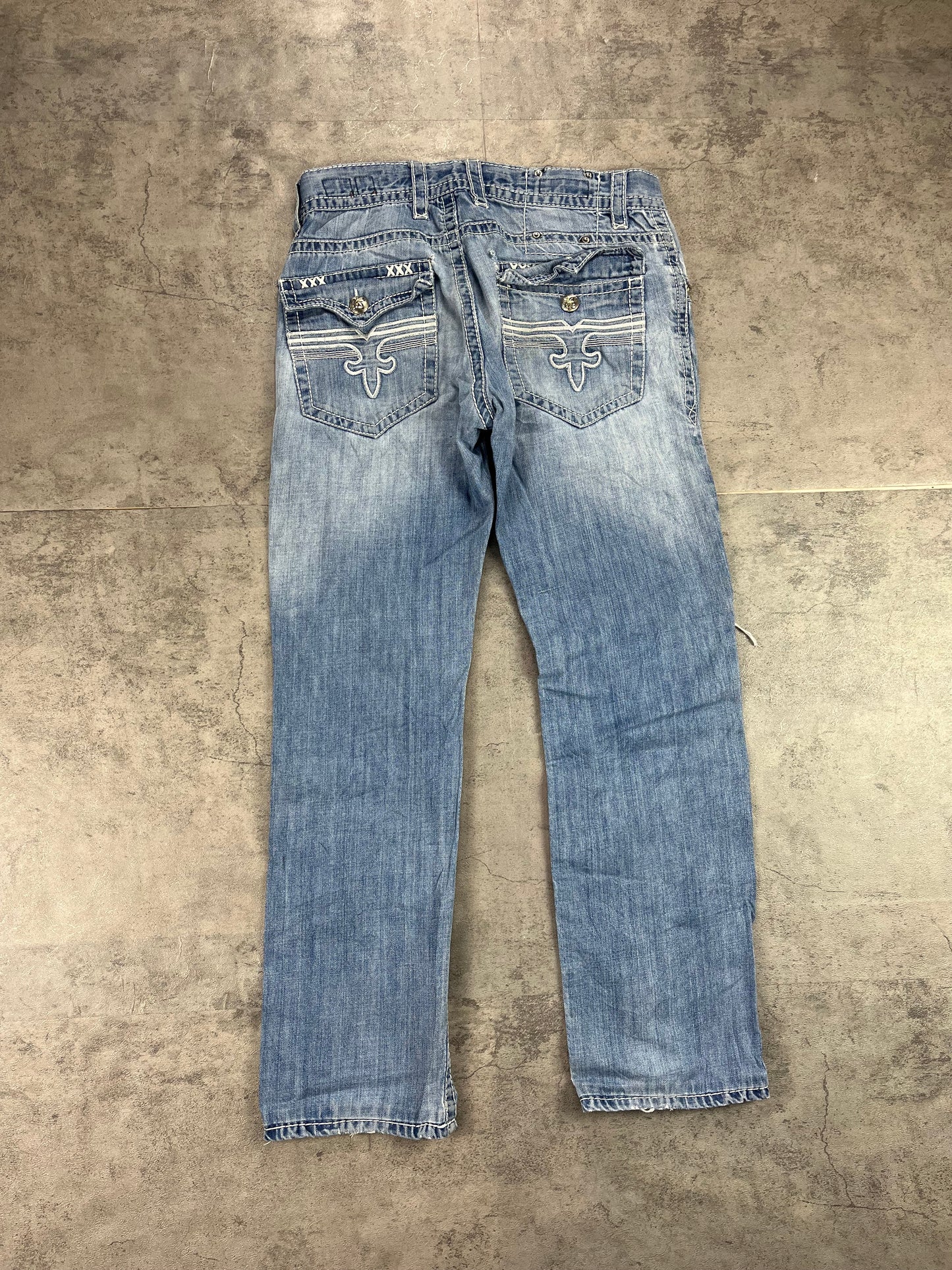 Rock Revival Straight Jeans W33