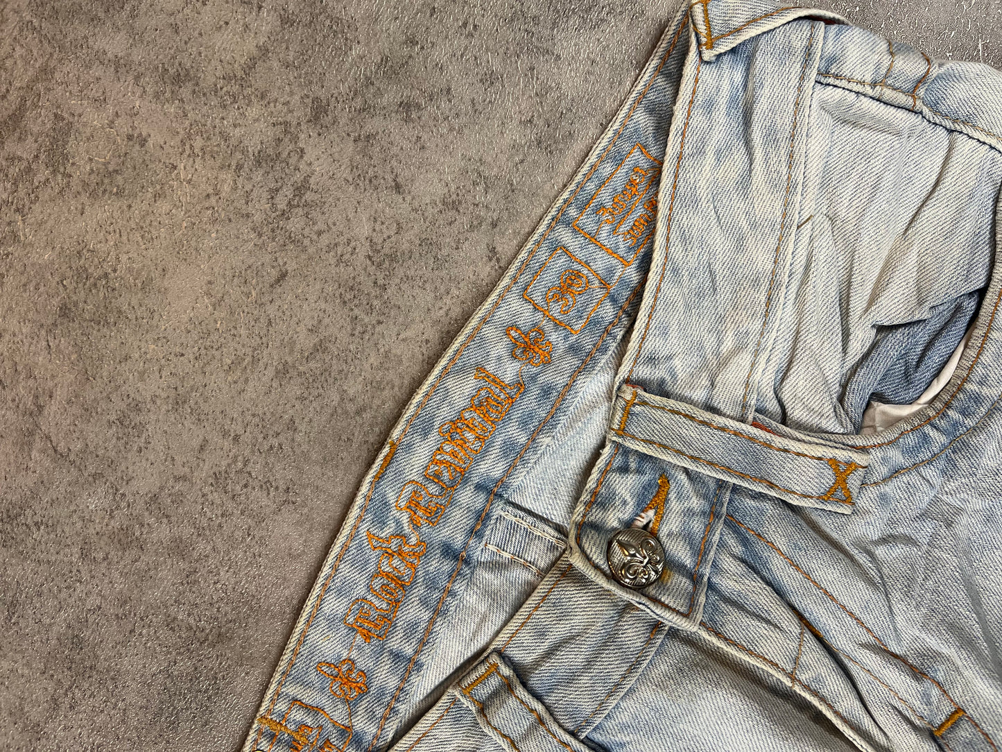 Vintage Y2k Rock revival Jeans W30
