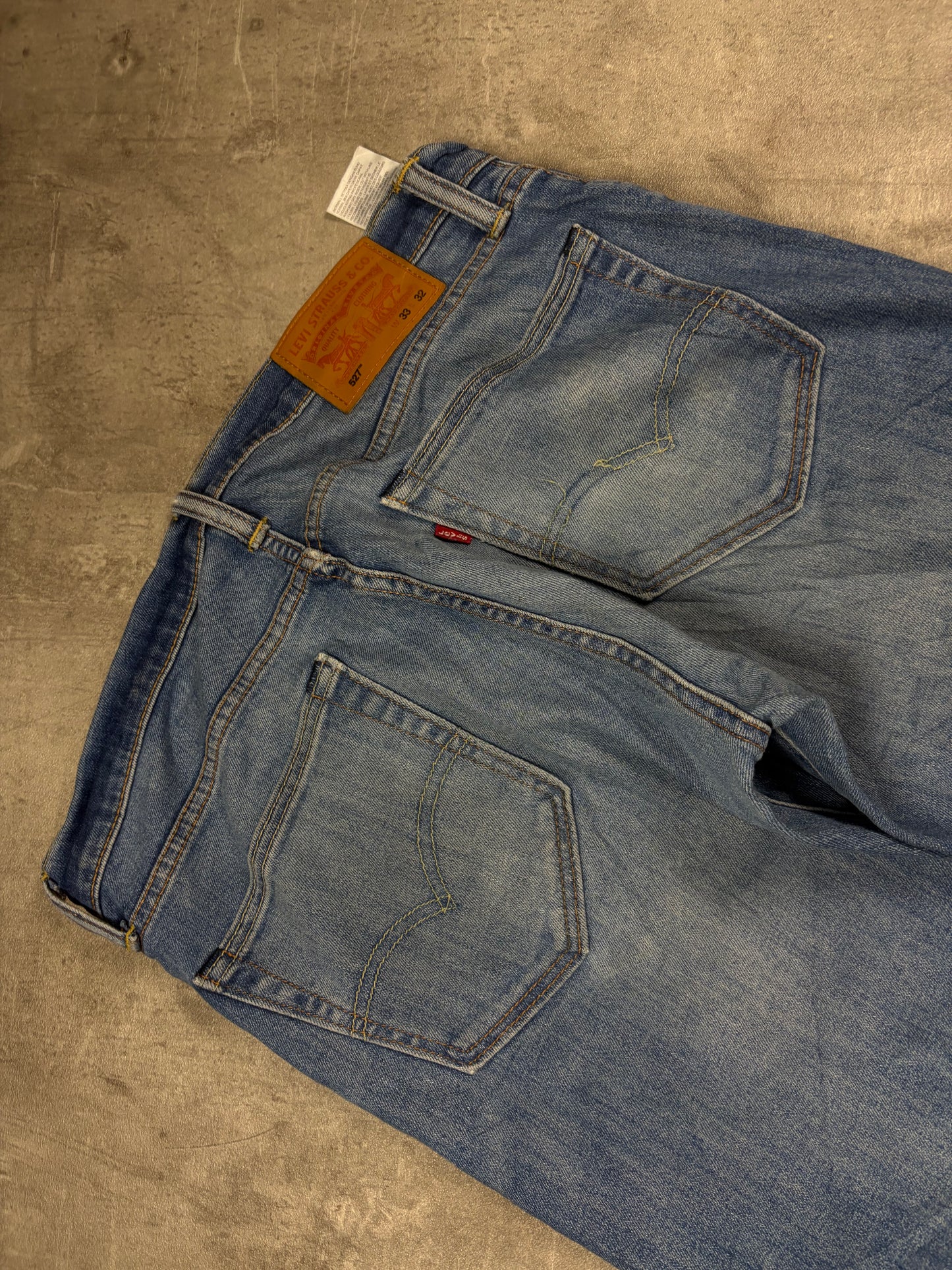Levis 527 Bootcut Jeans wie 512
