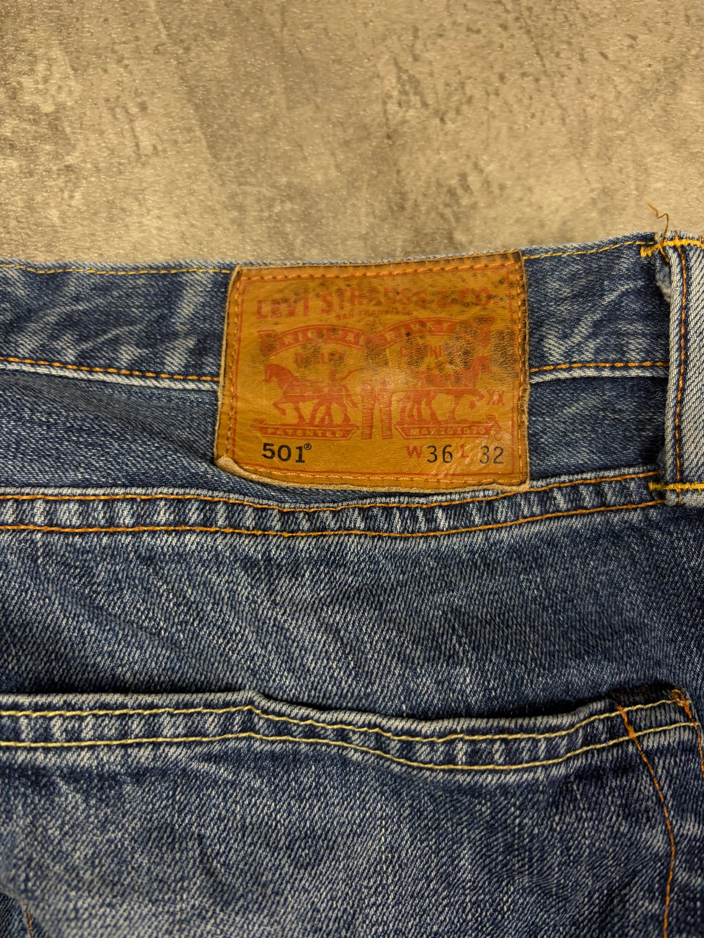 Levis 501 Straight Bootcut Jeans Herren Casual Denim