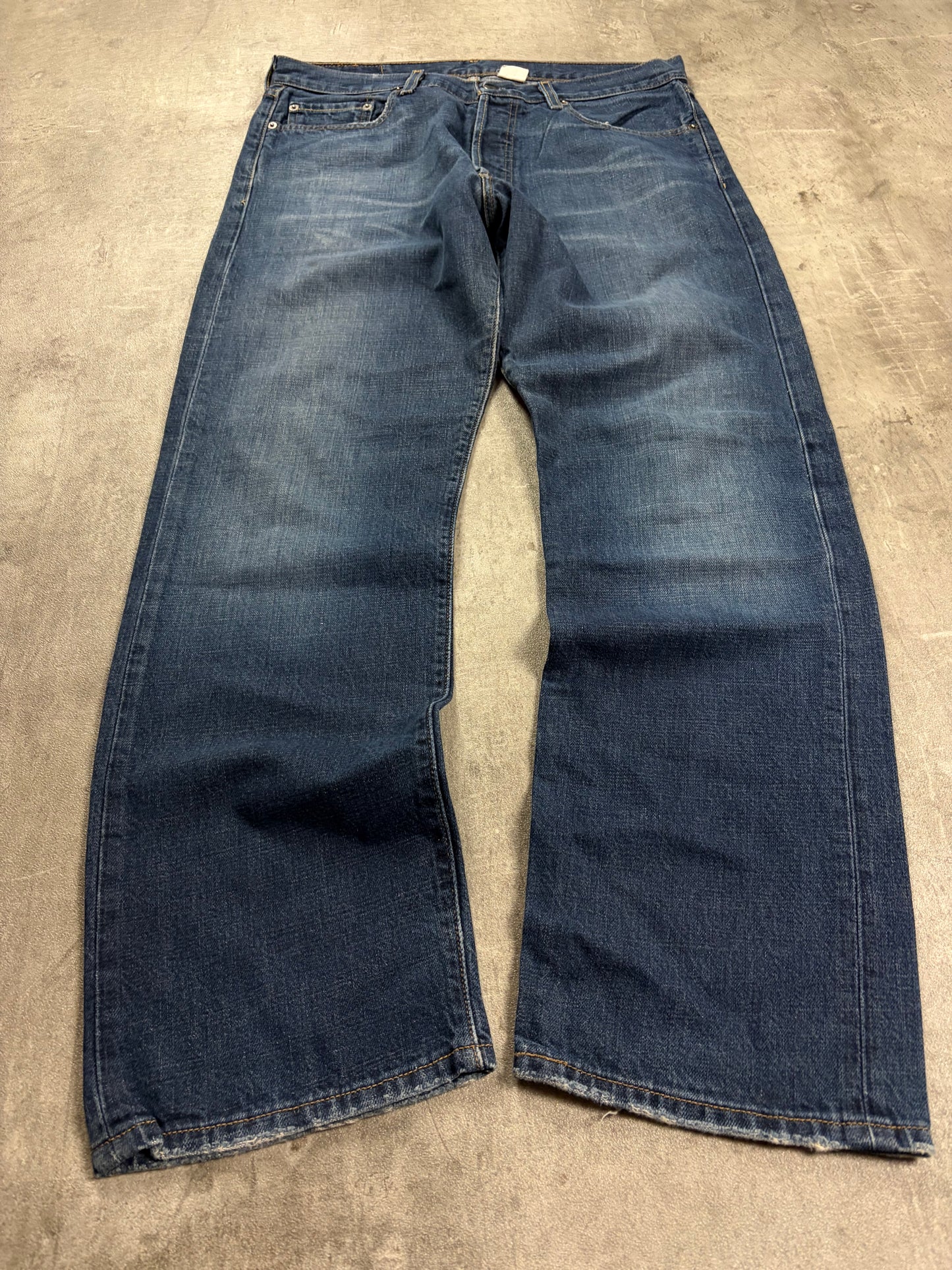 Levis 501 Straight Fit Pasha Style Jeans