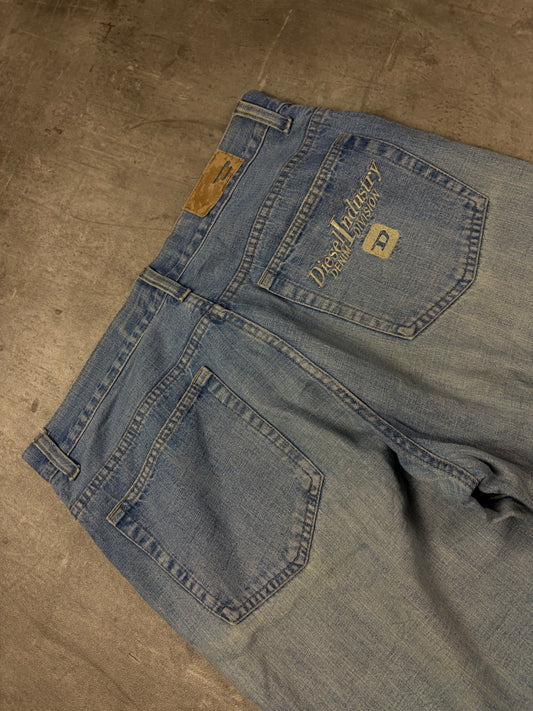 Diesel y2k Baggy Straight Fit Jeans