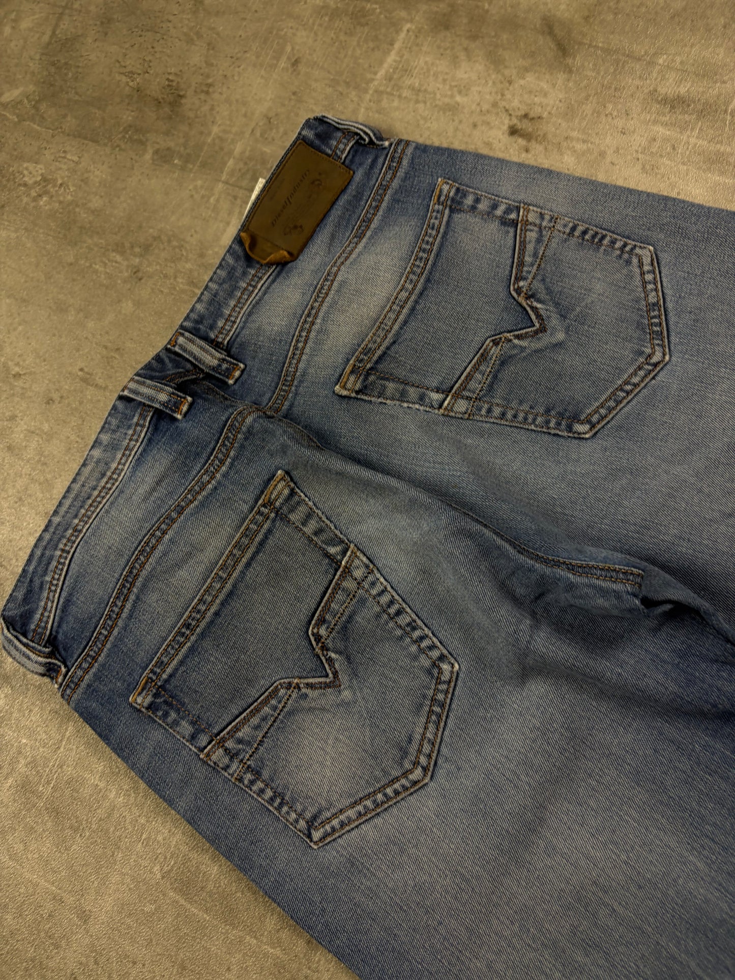 Diesel Straight Fit Jeans Vintage