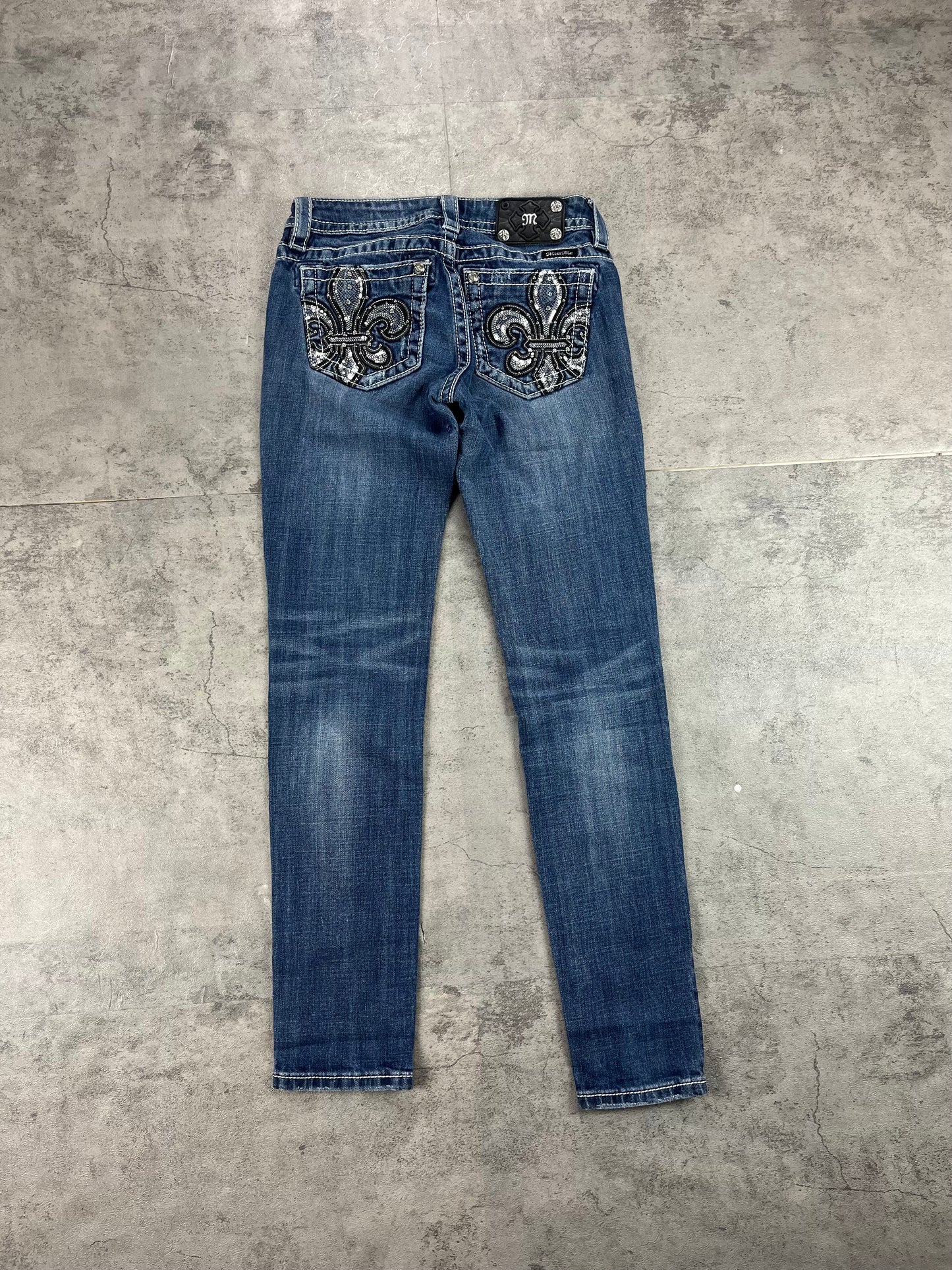 Miss me Frauen Jeans W26