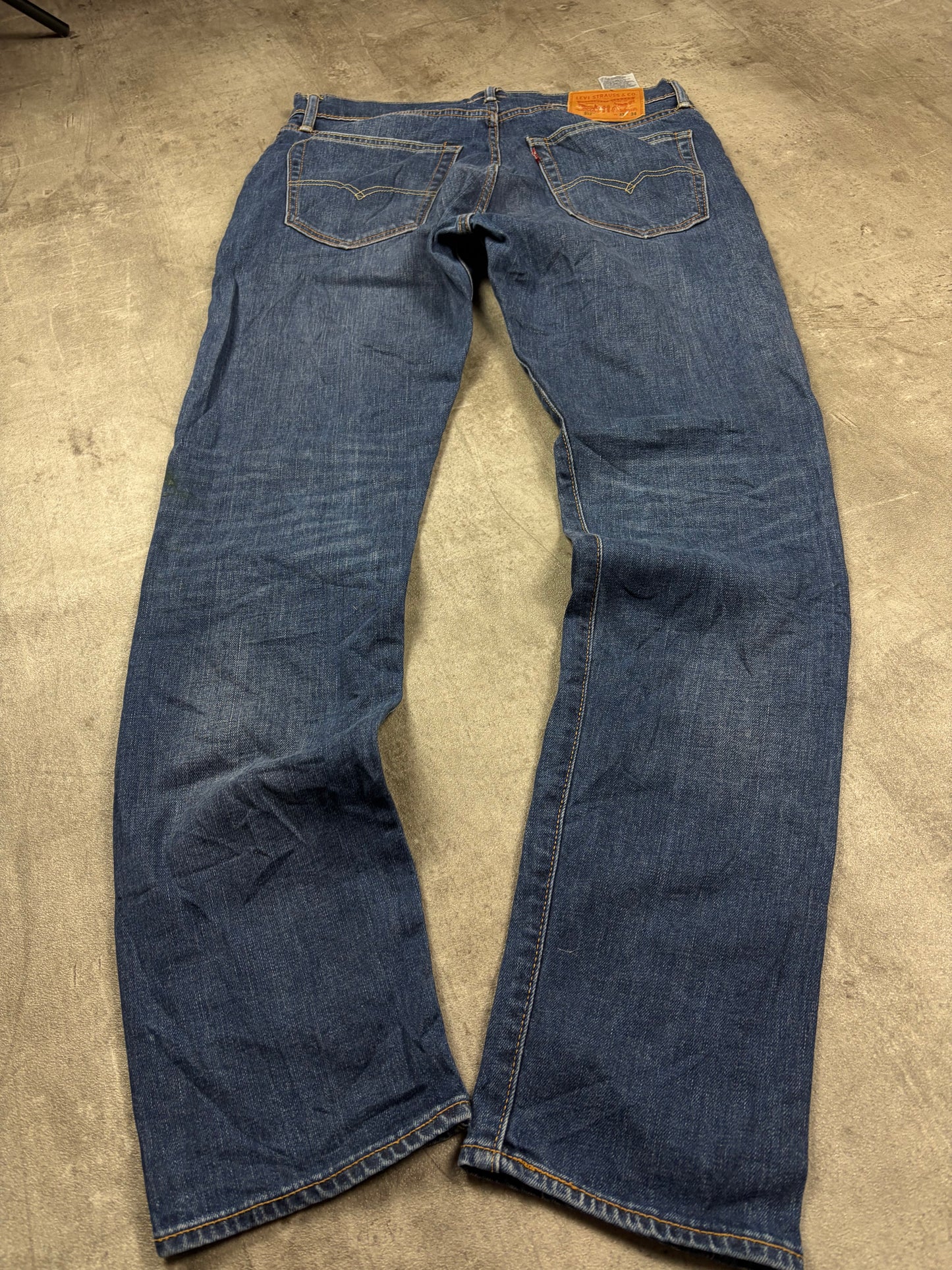 Levis 512 Straight fit Jeans