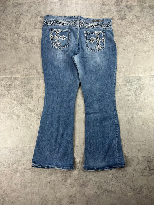 Premium Vanity Bootcut Jeans W33