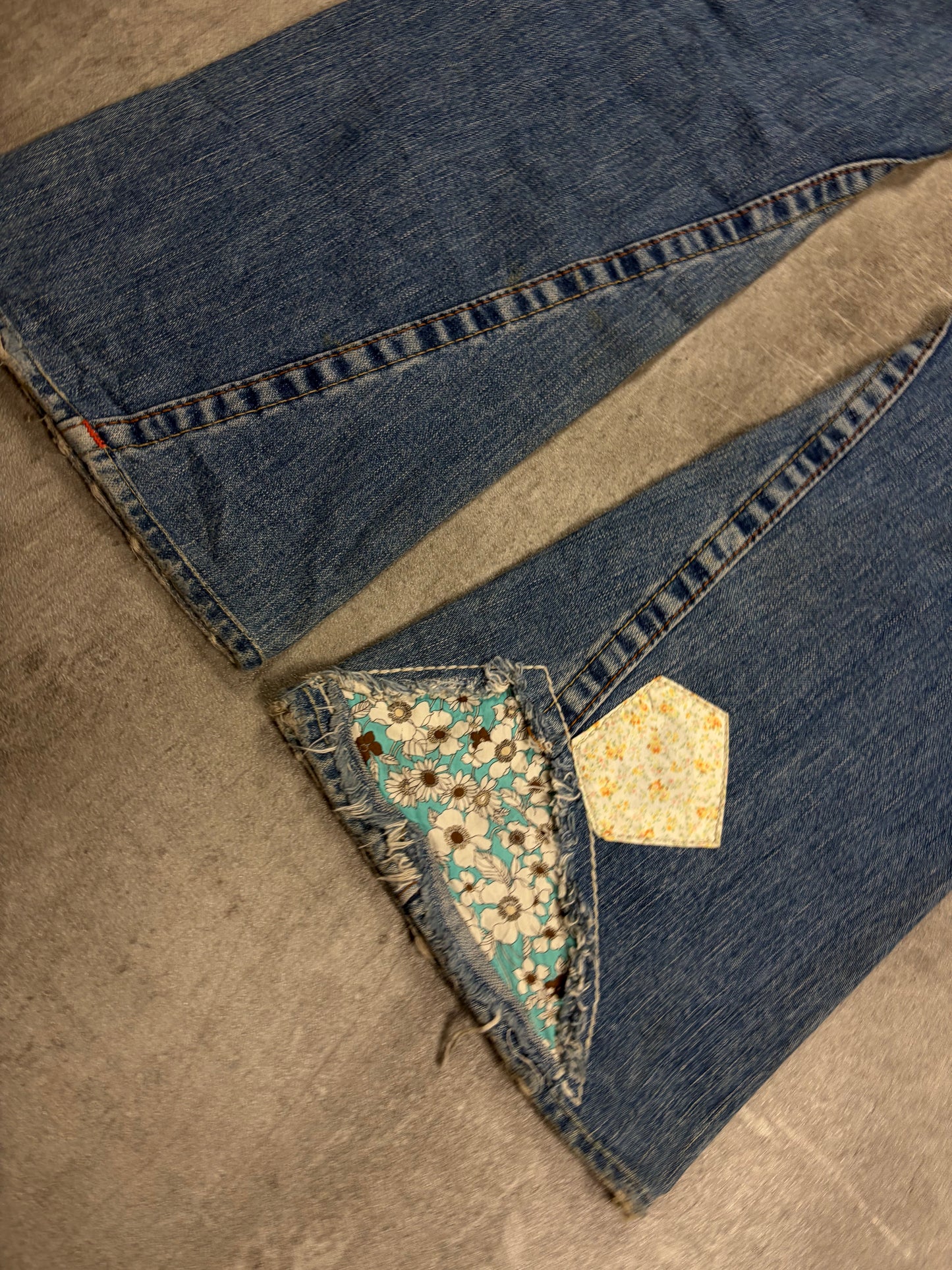 True Religion Lowwaist Y2K Jeans Bootcut