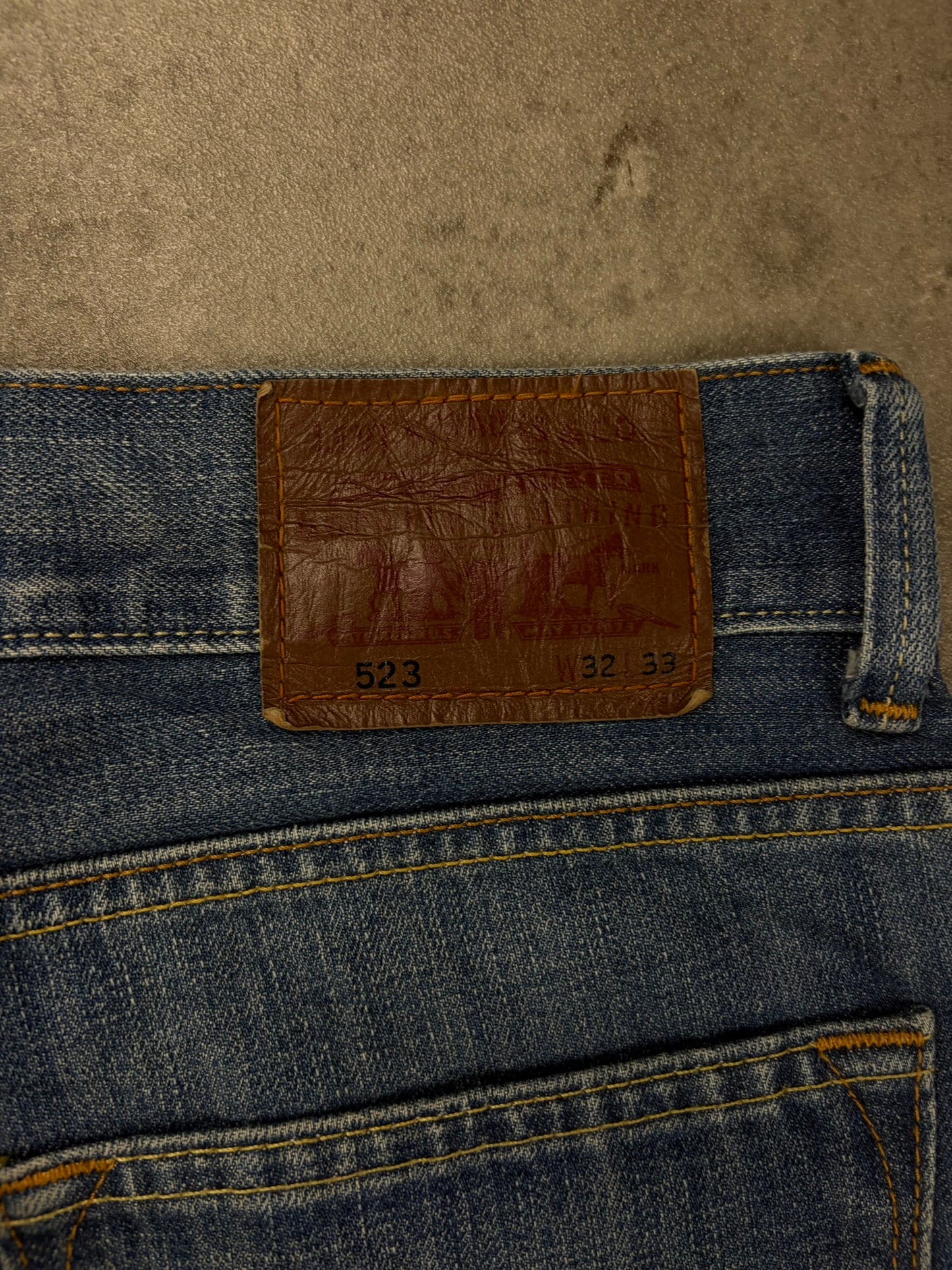 Levis 523 Bootcut Jeans Flared