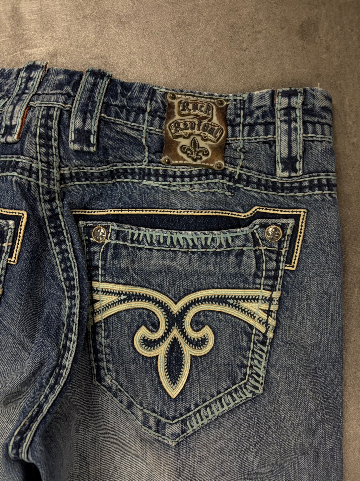 Rock Revival Jeans Y2K Vintage Denim